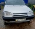 ВАЗ Нива 2005 у Краснокутске на Automoto.ua ВАЗ Нива, об'ємом двигуна 1.7 л та пробігом 0 тис. км за 3500 $, фото 3 на Automoto.ua