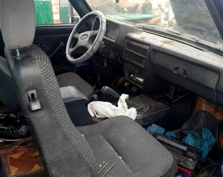 ВАЗ Нива, объемом двигателя 17 л и пробегом 0 тыс. км за 2400 $, фото 4 на Automoto.ua