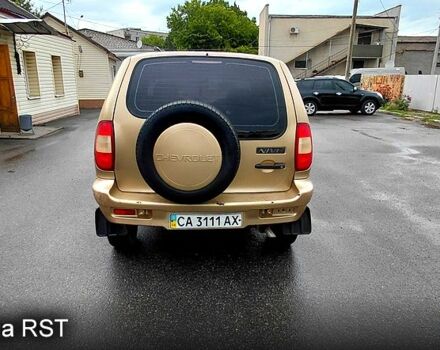 ВАЗ Нива, объемом двигателя 1.7 л и пробегом 269 тыс. км за 2300 $, фото 6 на Automoto.ua