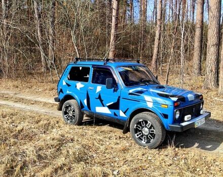 ВАЗ Нива, объемом двигателя 1.7 л и пробегом 60 тыс. км за 4400 $, фото 6 на Automoto.ua