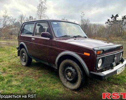 ВАЗ Нива, объемом двигателя 1.7 л и пробегом 176 тыс. км за 1999 $, фото 4 на Automoto.ua
