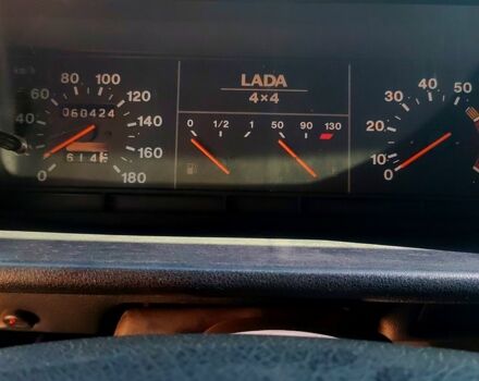 ВАЗ Нива, объемом двигателя 1.7 л и пробегом 60 тыс. км за 3610 $, фото 3 на Automoto.ua