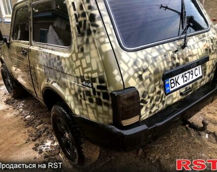 ВАЗ Нива, объемом двигателя 1.7 л и пробегом 310 тыс. км за 2600 $, фото 2 на Automoto.ua