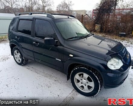 ВАЗ Нива, объемом двигателя 1.7 л и пробегом 171 тыс. км за 4000 $, фото 2 на Automoto.ua