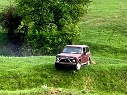 ВАЗ Нива, объемом двигателя 1.5 л и пробегом 30 тыс. км за 750 $, фото 1 на Automoto.ua