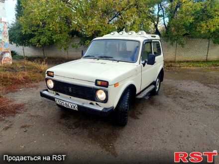 ВАЗ Нива, об'ємом двигуна 1.6 л та пробігом 200 тис. км за 899 $, фото 1 на Automoto.ua