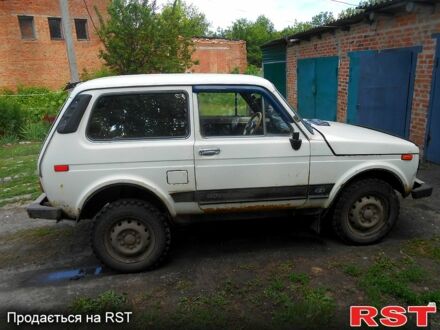 ВАЗ Нива 1990 у Харкові на Automoto.ua ВАЗ Нива, об'ємом двигуна 1.6 л та пробігом 0 тис. км за 1100 $, фото 1 на Automoto.ua