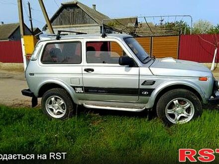 ВАЗ Нива 1992 в Измаиле на Automoto.ua ВАЗ Нива, объемом двигателя 1.6 л и пробегом 0 тыс. км за 1400 $, фото 1 на Automoto.ua
