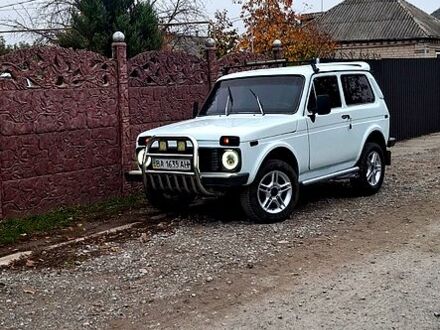 ВАЗ Нива, объемом двигателя 1.7 л и пробегом 5 тыс. км за 2450 $, фото 1 на Automoto.ua