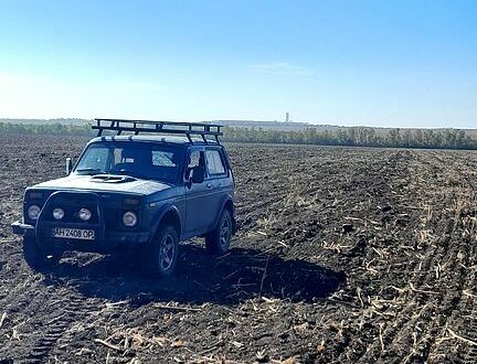 ВАЗ Нива 2002 в Межевой на Automoto.ua ВАЗ Нива, объемом двигателя 1.7 л и пробегом 0 тыс. км за 2600 $, фото 1 на Automoto.ua