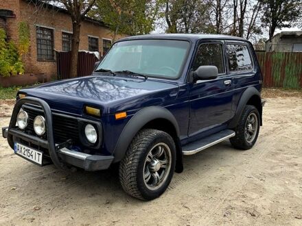 ВАЗ Нива 2003 в Красноград на Automoto.ua ВАЗ Нива, объемом двигателя 1.6 л и пробегом 200 тыс. км за 2800 $, фото 1 на Automoto.ua