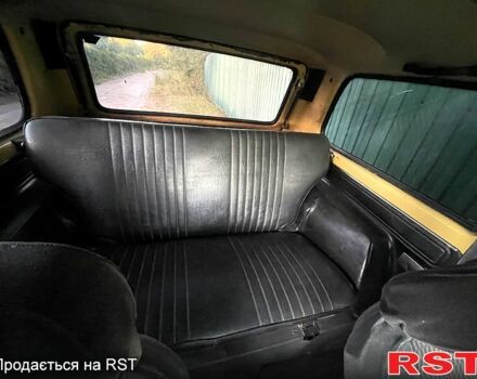 Желтый ВАЗ Нива, объемом двигателя 1.6 л и пробегом 0 тыс. км за 2800 $, фото 5 на Automoto.ua