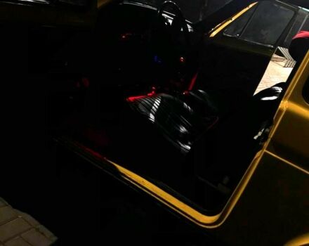 Желтый ВАЗ Нива, объемом двигателя 1.6 л и пробегом 24 тыс. км за 1600 $, фото 1 на Automoto.ua