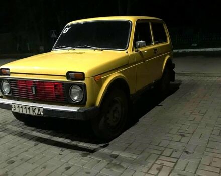 Желтый ВАЗ Нива, объемом двигателя 1.6 л и пробегом 24 тыс. км за 1600 $, фото 2 на Automoto.ua