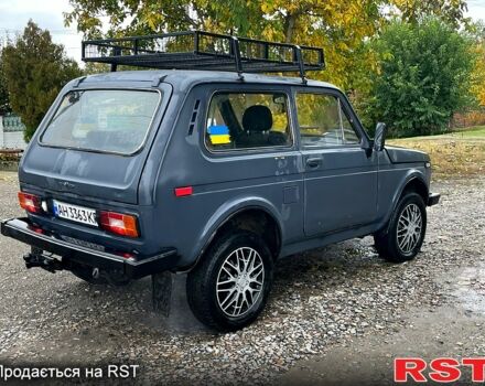 ВАЗ Нива 1982 у Чугуеве на Automoto.ua Жовтий ВАЗ Нива, об'ємом двигуна 1.6 л та пробігом 100 тис. км за 1800 $, фото 6 на Automoto.ua