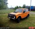 Желтый ВАЗ Нива, объемом двигателя 1.7 л и пробегом 235 тыс. км за 1800 $, фото 2 на Automoto.ua