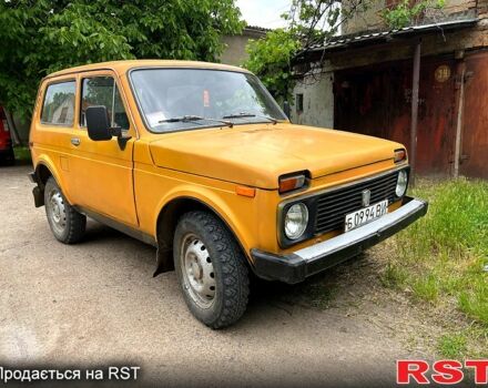 Желтый ВАЗ Нива, объемом двигателя 1.6 л и пробегом 0 тыс. км за 1950 $, фото 4 на Automoto.ua