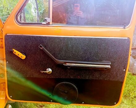 Желтый ВАЗ Нива, объемом двигателя 1.7 л и пробегом 0 тыс. км за 3500 $, фото 4 на Automoto.ua