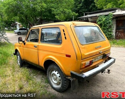 Желтый ВАЗ Нива, объемом двигателя 1.6 л и пробегом 0 тыс. км за 1950 $, фото 1 на Automoto.ua