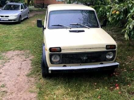 Серый ВАЗ Нива, объемом двигателя 1.3 л и пробегом 68 тыс. км за 1400 $, фото 1 на Automoto.ua