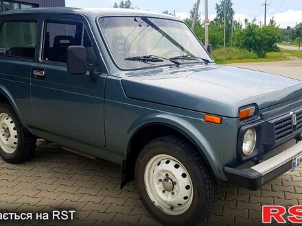 ВАЗ Нива 1990 в Малине на Automoto.ua Серый ВАЗ Нива, объемом двигателя 1.6 л и пробегом 60 тыс. км за 2700 $, фото 1 на Automoto.ua