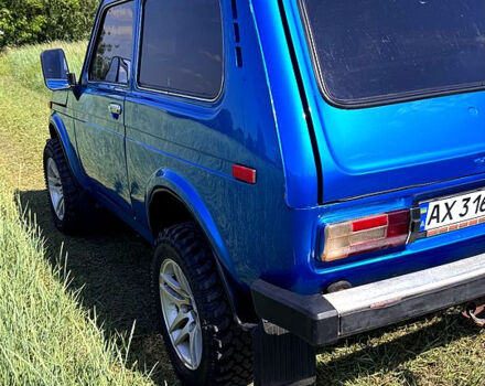 Синий ВАЗ Нива, объемом двигателя 1.6 л и пробегом 153 тыс. км за 3000 $, фото 1 на Automoto.ua