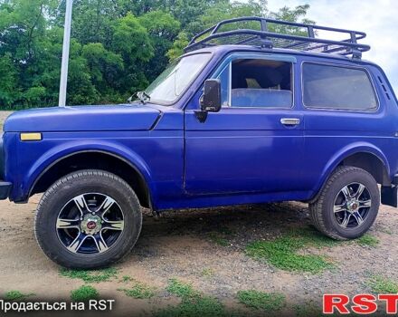 Синий ВАЗ Нива, объемом двигателя 1.6 л и пробегом 99 тыс. км за 2500 $, фото 5 на Automoto.ua