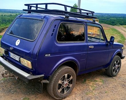 Синий ВАЗ Нива, объемом двигателя 1.6 л и пробегом 99 тыс. км за 2500 $, фото 4 на Automoto.ua