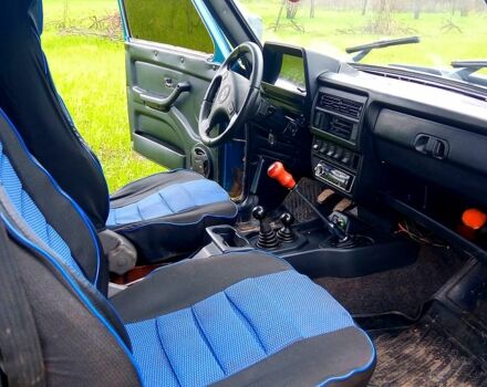 Синий ВАЗ Нива, объемом двигателя 1.7 л и пробегом 120 тыс. км за 3000 $, фото 5 на Automoto.ua