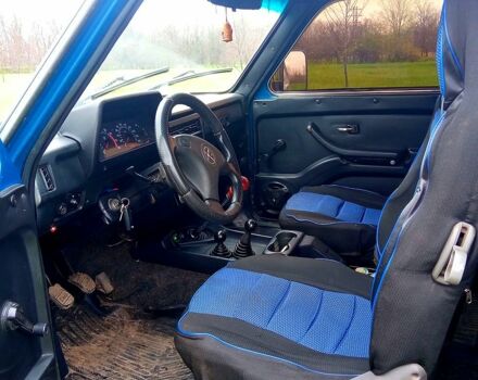Синий ВАЗ Нива, объемом двигателя 1.7 л и пробегом 120 тыс. км за 3000 $, фото 4 на Automoto.ua