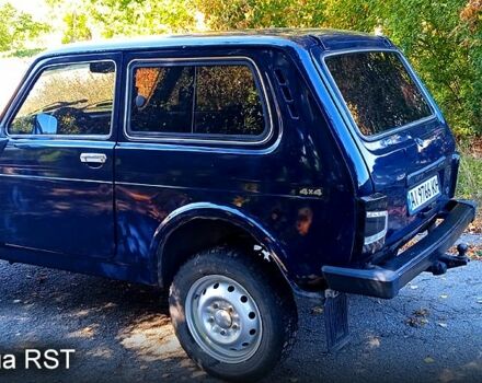 Синий ВАЗ Нива, объемом двигателя 1.7 л и пробегом 0 тыс. км за 3400 $, фото 4 на Automoto.ua