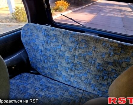 Синий ВАЗ Нива, объемом двигателя 1.7 л и пробегом 200 тыс. км за 2350 $, фото 5 на Automoto.ua