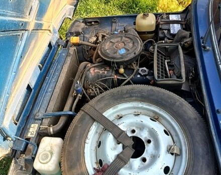 Синий ВАЗ Нива, объемом двигателя 1.7 л и пробегом 134 тыс. км за 1600 $, фото 3 на Automoto.ua