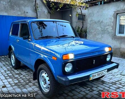 Синий ВАЗ Нива, объемом двигателя 1.7 л и пробегом 228 тыс. км за 3450 $, фото 6 на Automoto.ua