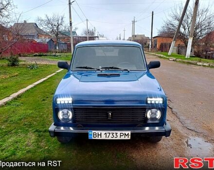 Синий ВАЗ Нива, объемом двигателя 1.7 л и пробегом 186 тыс. км за 3200 $, фото 4 на Automoto.ua