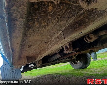 Синий ВАЗ Нива, объемом двигателя 1.7 л и пробегом 186 тыс. км за 3200 $, фото 10 на Automoto.ua