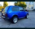 Синий ВАЗ Нива, объемом двигателя 1.7 л и пробегом 140 тыс. км за 2499 $, фото 2 на Automoto.ua
