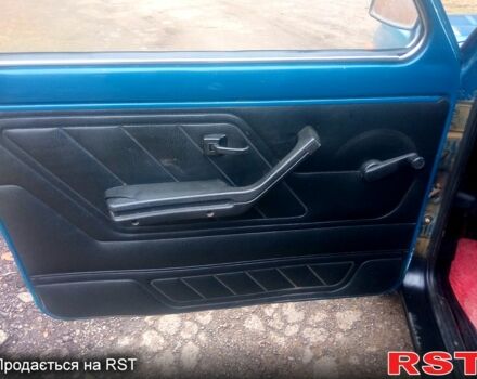 Синий ВАЗ Нива, объемом двигателя 1.7 л и пробегом 140 тыс. км за 3200 $, фото 7 на Automoto.ua