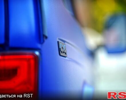 Синий ВАЗ Нива, объемом двигателя 1.7 л и пробегом 300 тыс. км за 2999 $, фото 5 на Automoto.ua