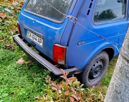 Синій ВАЗ Нива, об'ємом двигуна 1.7 л та пробігом 350 тис. км за 3000 $, фото 3 на Automoto.ua