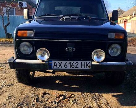 Синий ВАЗ Нива, объемом двигателя 1.7 л и пробегом 127 тыс. км за 4500 $, фото 1 на Automoto.ua