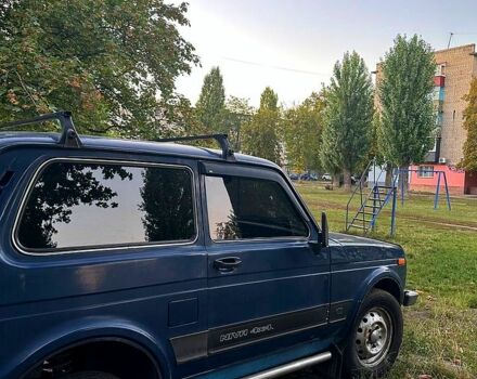 Синій ВАЗ Нива, об'ємом двигуна 1.7 л та пробігом 135 тис. км за 3500 $, фото 2 на Automoto.ua