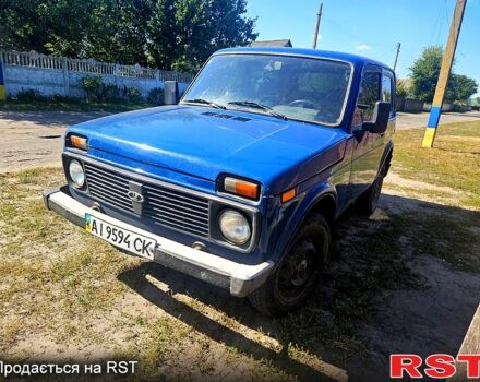 Синій ВАЗ Нива, об'ємом двигуна 1.7 л та пробігом 130 тис. км за 3800 $, фото 5 на Automoto.ua