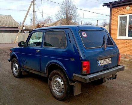 Синий ВАЗ Нива, объемом двигателя 1.7 л и пробегом 200 тыс. км за 3000 $, фото 1 на Automoto.ua