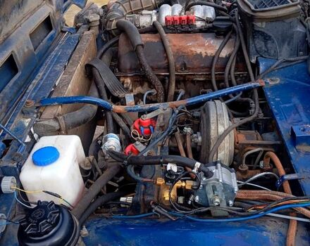 Синий ВАЗ Нива, объемом двигателя 1.7 л и пробегом 200 тыс. км за 3000 $, фото 5 на Automoto.ua