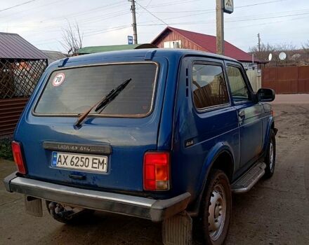 Синий ВАЗ Нива, объемом двигателя 1.7 л и пробегом 200 тыс. км за 3000 $, фото 3 на Automoto.ua