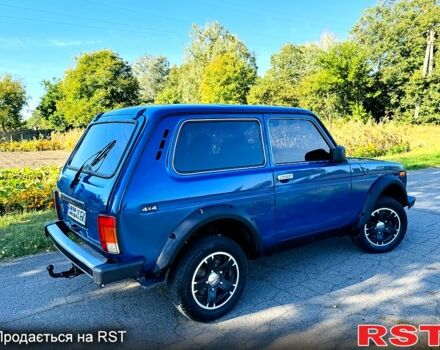Синий ВАЗ Нива, объемом двигателя 1.7 л и пробегом 57 тыс. км за 5300 $, фото 3 на Automoto.ua