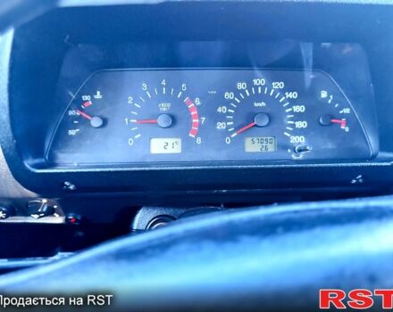 Синий ВАЗ Нива, объемом двигателя 1.7 л и пробегом 57 тыс. км за 5300 $, фото 5 на Automoto.ua