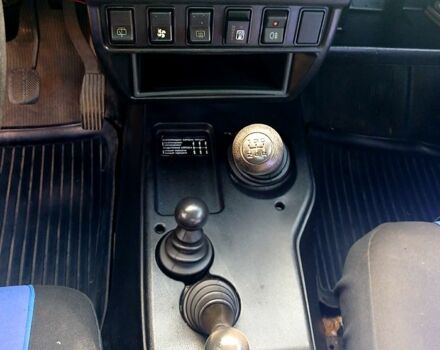 Синій ВАЗ Нива, об'ємом двигуна 1.7 л та пробігом 152 тис. км за 3500 $, фото 2 на Automoto.ua