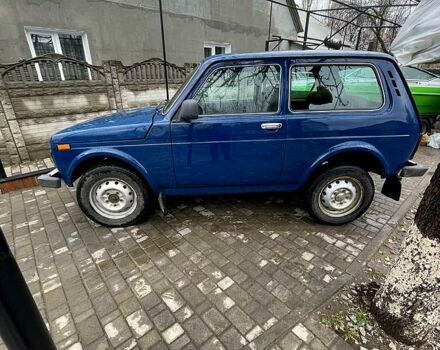 Синий ВАЗ Нива, объемом двигателя 1.7 л и пробегом 0 тыс. км за 2900 $, фото 2 на Automoto.ua